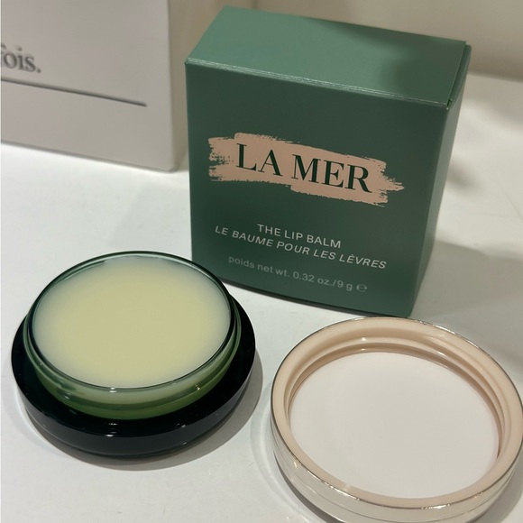 La Mer Lip Balm - Picture 2 of 9
